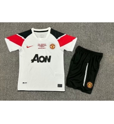 Youth Retro Soccer Jerseys Manchester United F.C. White 10 11